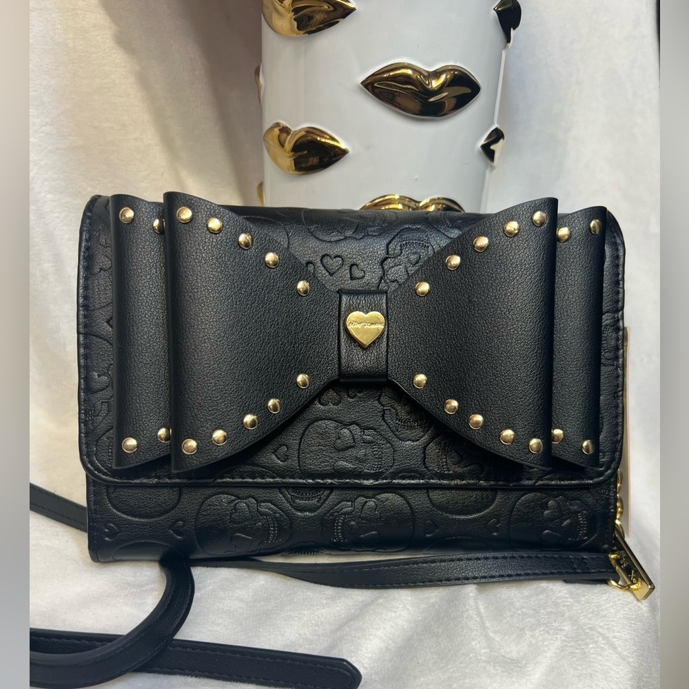 Betsey Johnson Black and Gold Crossbody Bag - Picture 12 of 14